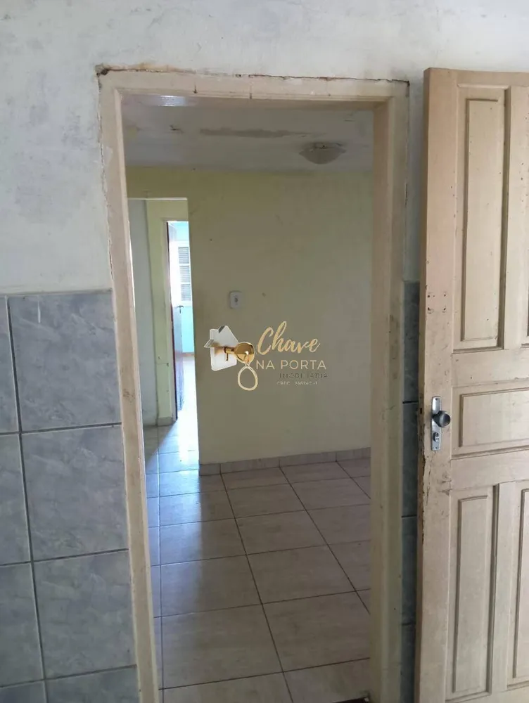 Casa, 6 quartos, 130 m² - Foto 1