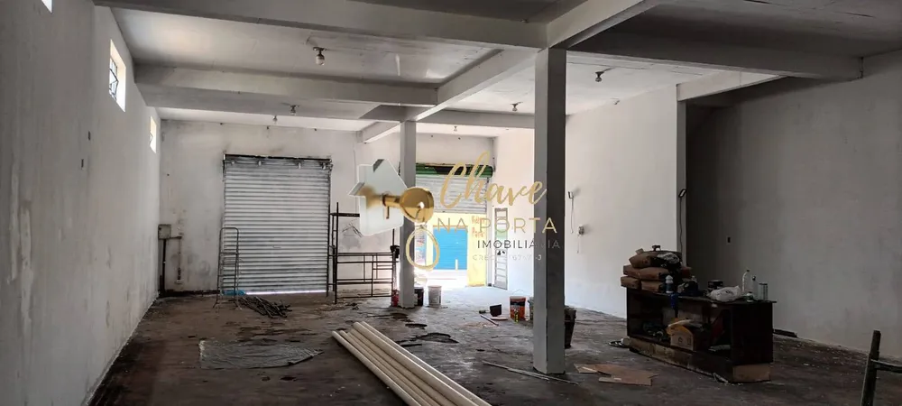 Depósito-Galpão, 240 m² - Foto 1