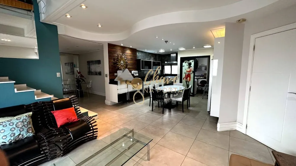 Apartamento, 3 quartos, 200 m² - Foto 1