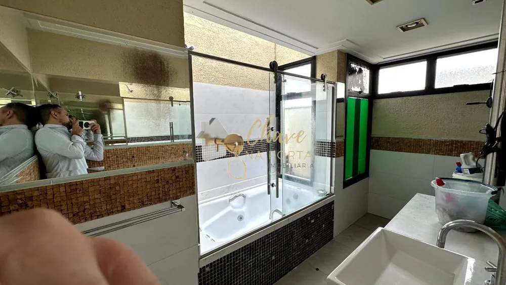 Apartamento, 3 quartos, 200 m² - Foto 2