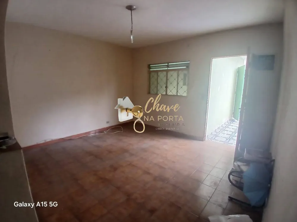 Casa, 5 quartos, 250 m² - Foto 1