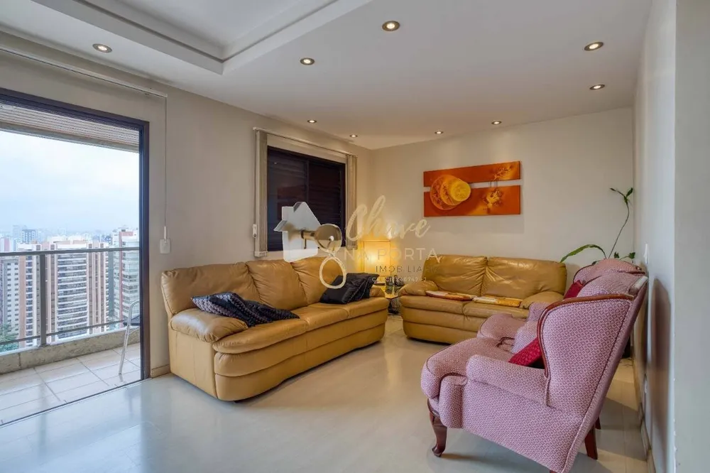 Apartamento, 3 quartos, 155 m² - Foto 1