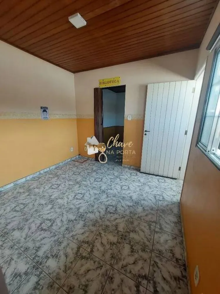 Casa, 6 quartos, 252 m² - Foto 7
