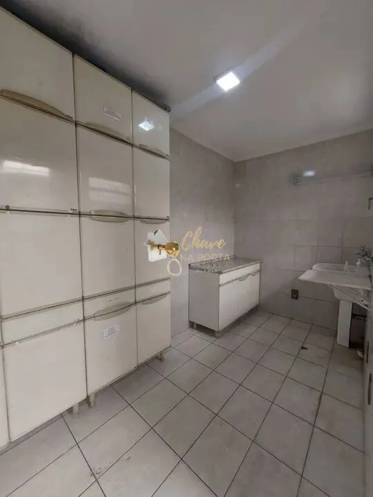 Casa, 6 quartos, 252 m² - Foto 6