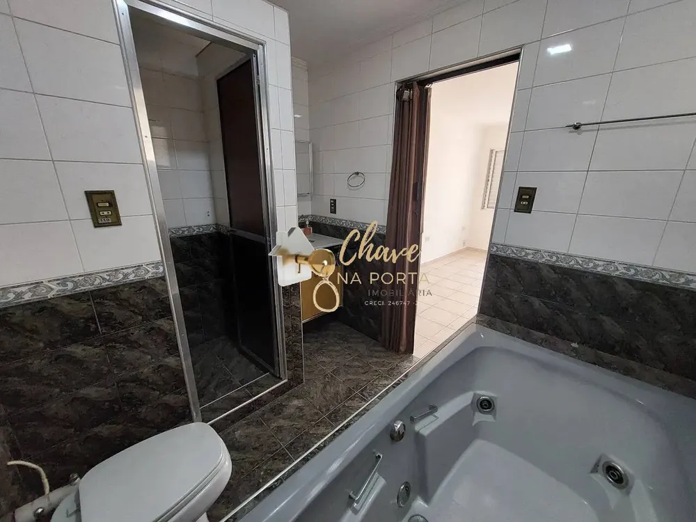 Casa, 6 quartos, 252 m² - Foto 4