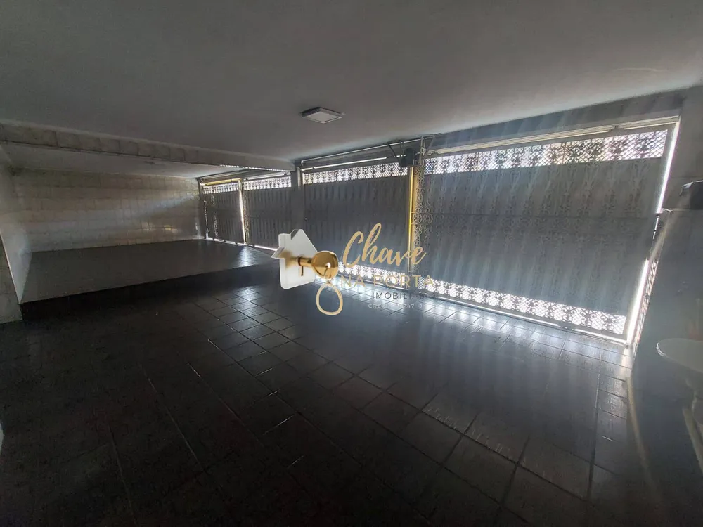 Casa, 4 quartos, 256 m² - Foto 6