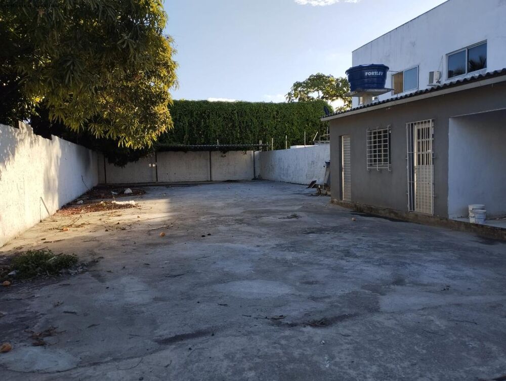 Terreno à venda com 1 quarto, 55m² - Foto 4