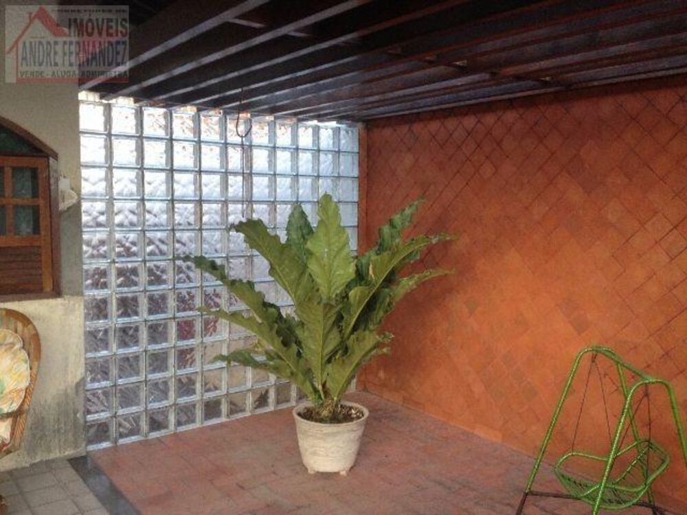 Casa, 2 quartos, 115 m² - Foto 1