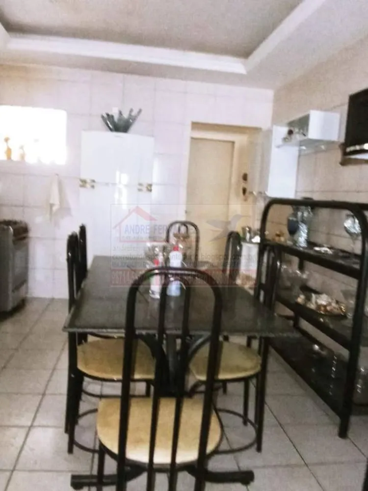 Casa, 4 quartos, 180 m² - Foto 11