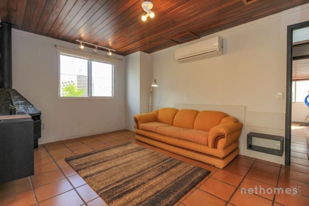 Cobertura à venda com 3 quartos, 200m² - Foto 2