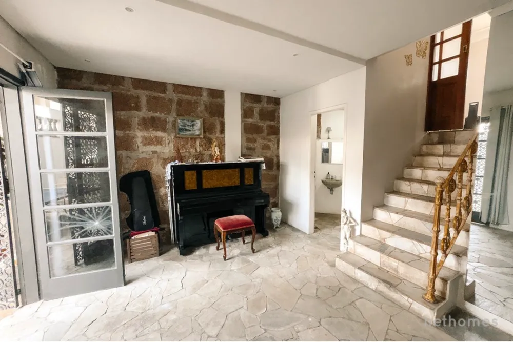 Casa, 5 quartos, 275 m² - Foto 4