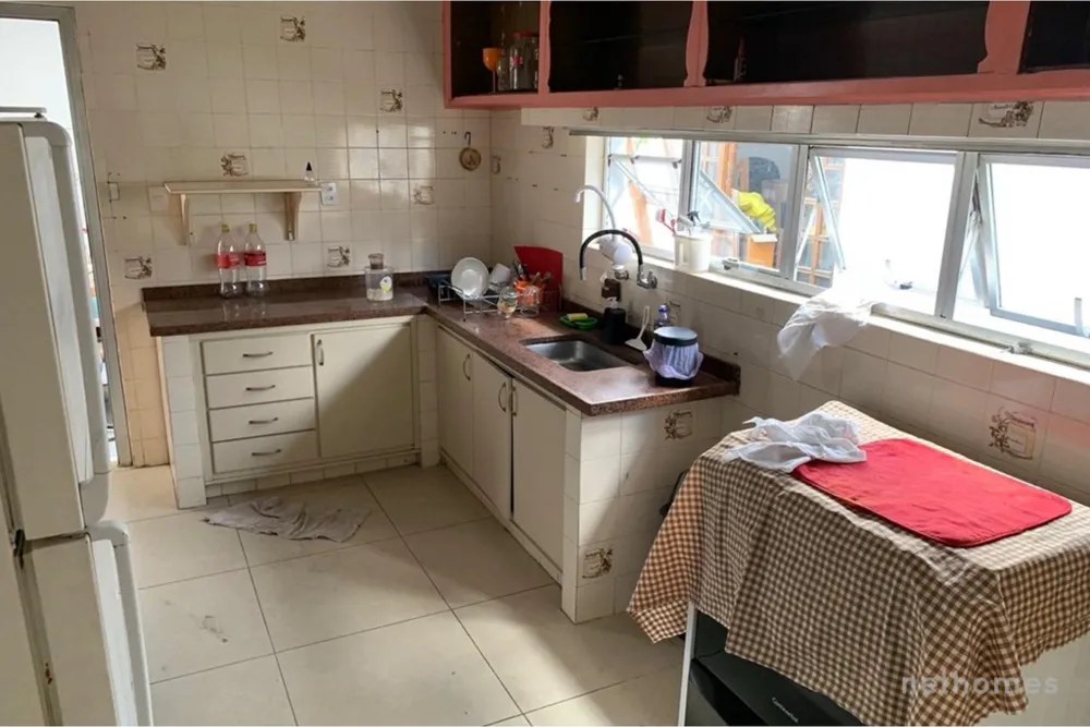 Casa, 6 quartos, 312 m² - Foto 11