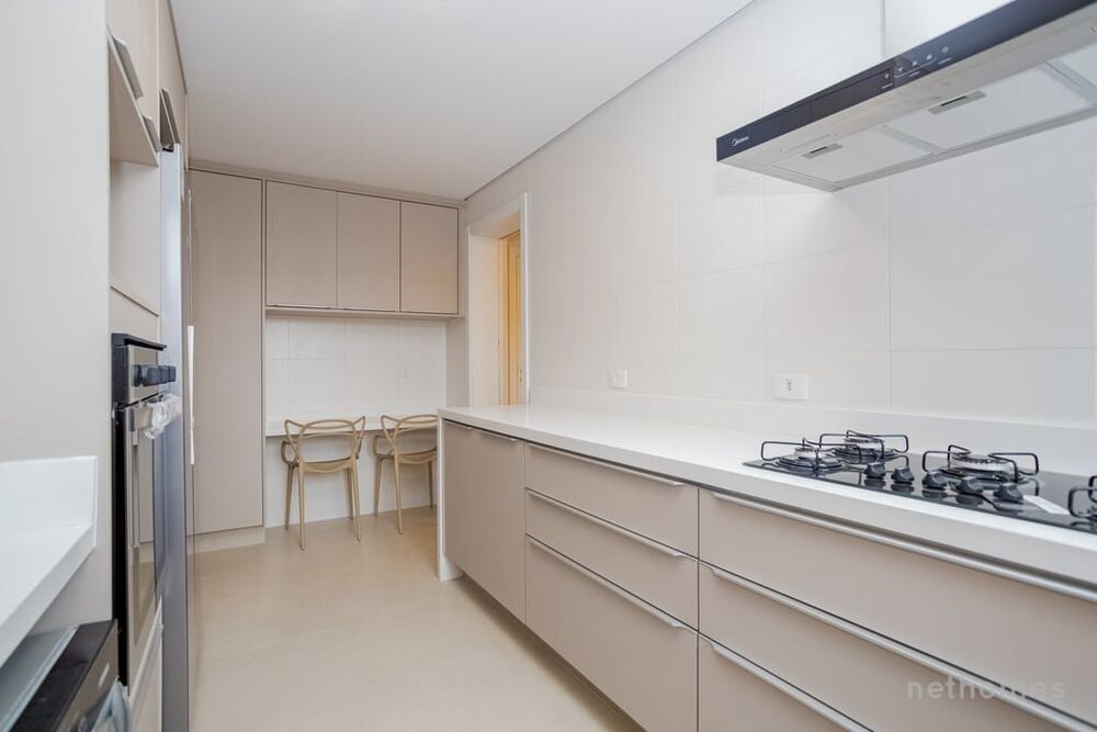 Apartamento à venda com 3 quartos, 128m² - Foto 5