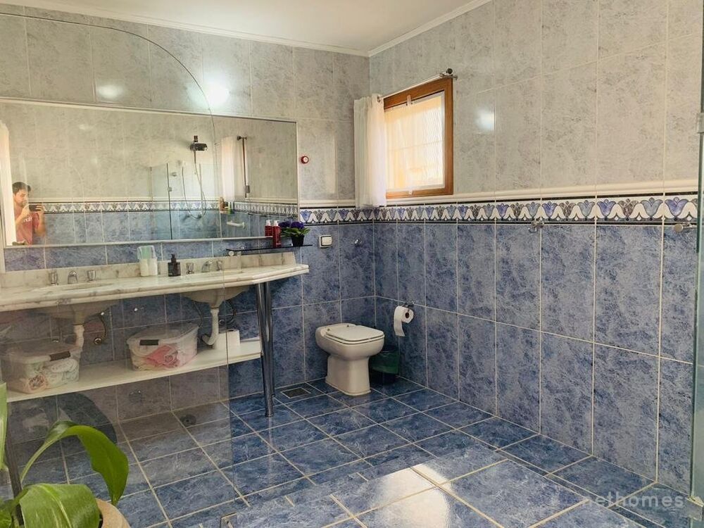 Casa à venda com 5 quartos, 381m² - Foto 4
