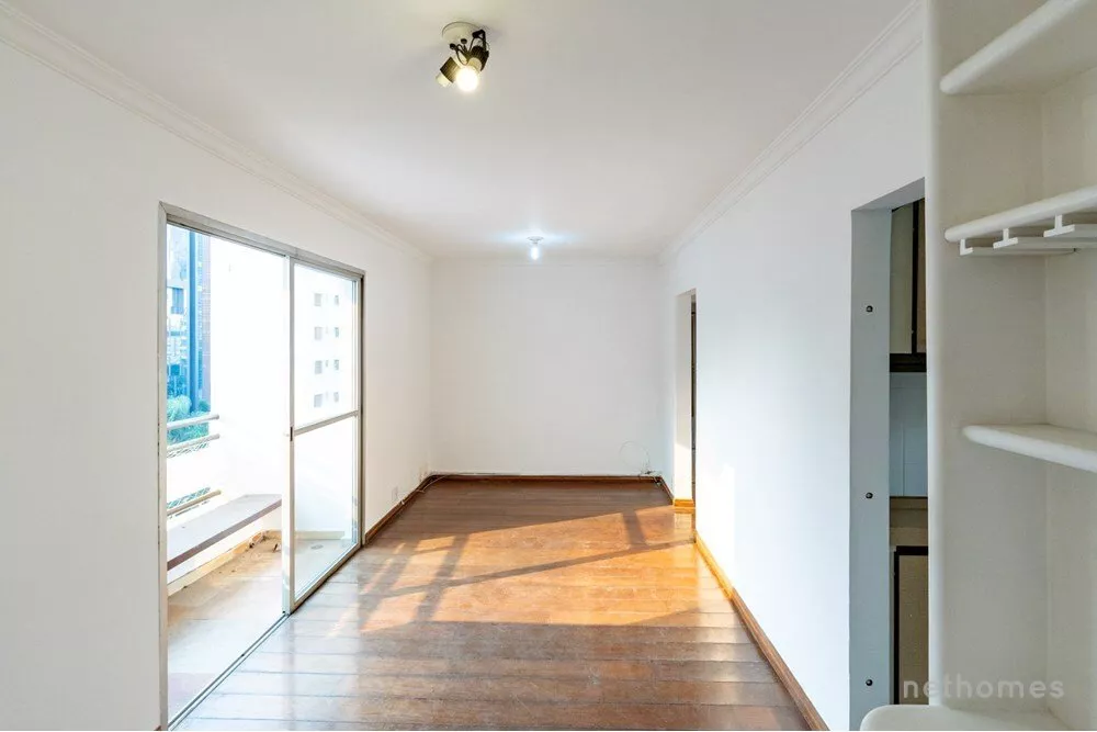 Apartamento à venda com 2 quartos, 72m² - Foto 1