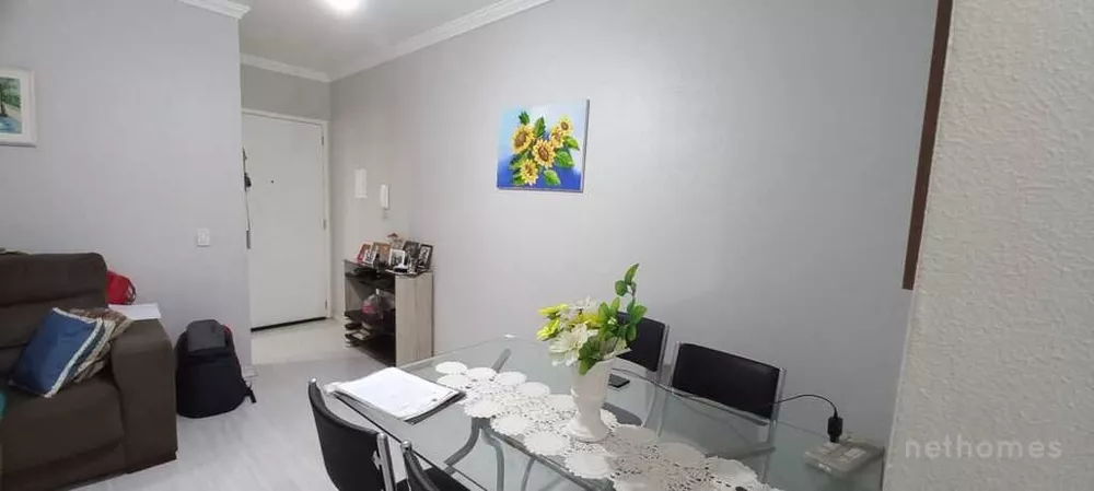 Apartamento à venda com 2 quartos, 57m² - Foto 4