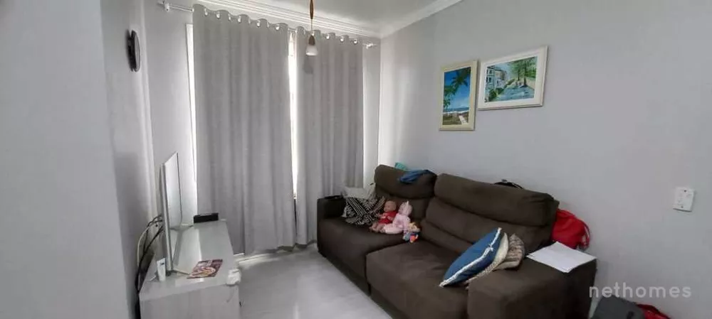 Apartamento à venda com 2 quartos, 57m² - Foto 2