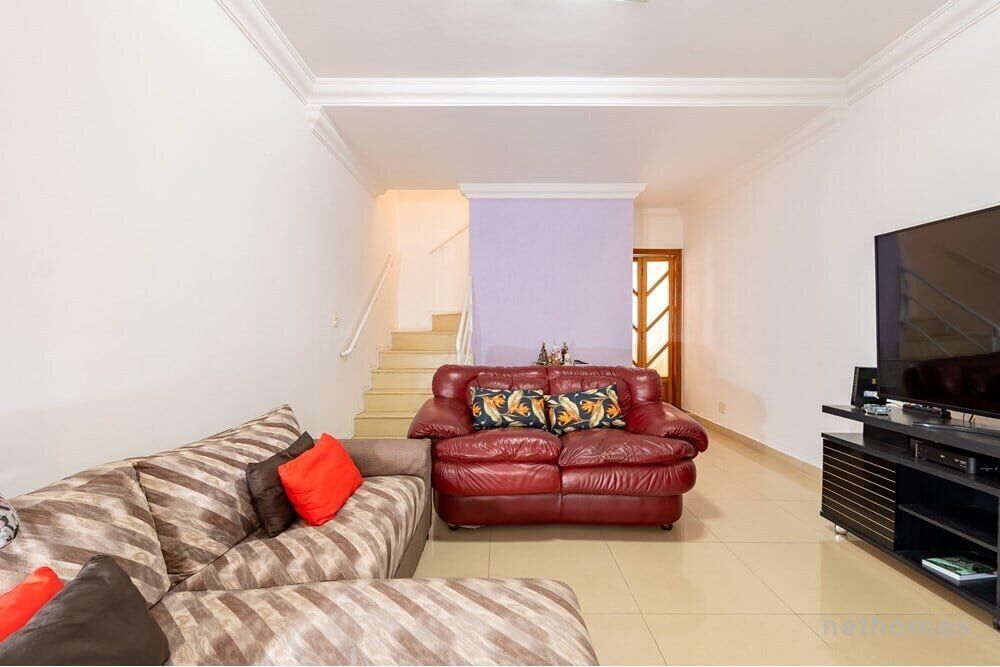 Casa de Condomínio à venda com 3 quartos, 180m² - Foto 2