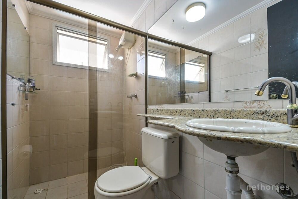 Apartamento à venda com 1 quarto, 65m² - Foto 2