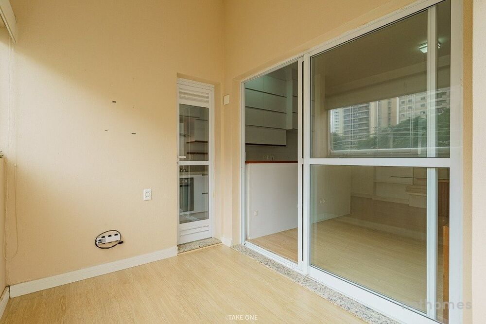 Apartamento à venda com 2 quartos, 101m² - Foto 2