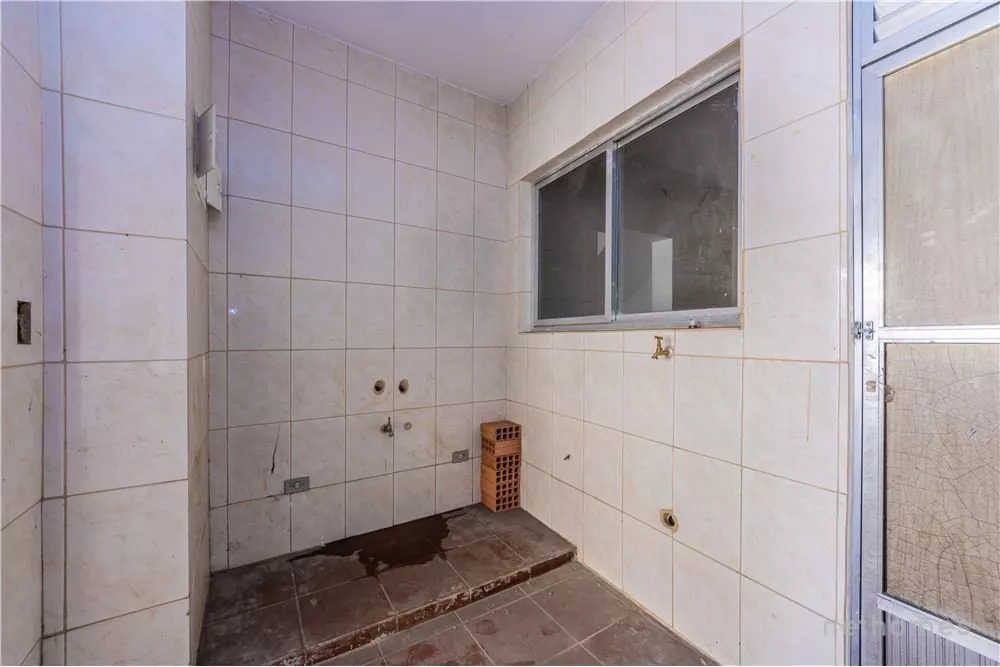 Casa à venda com 4 quartos, 203m² - Foto 11