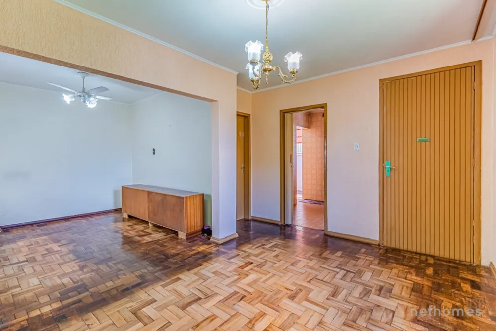 Casa, 5 quartos, 131 m² - Foto 2