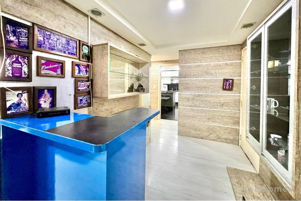 Apartamento à venda com 2 quartos, 71m² - Foto 3