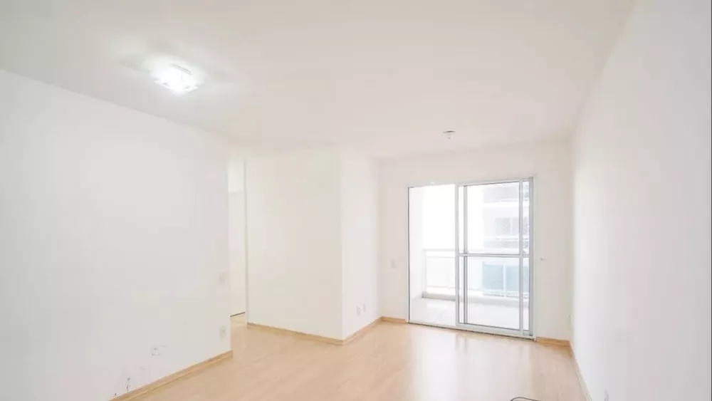 Apartamento à venda com 3 quartos, 72m² - Foto 3