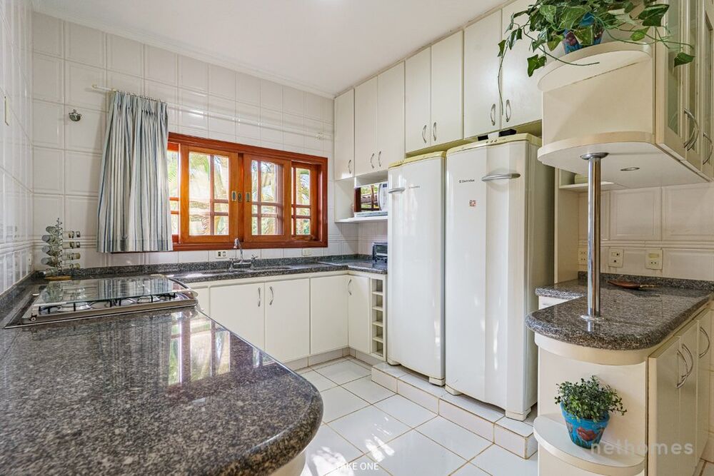 Casa de Condomínio à venda com 5 quartos, 535m² - Foto 4