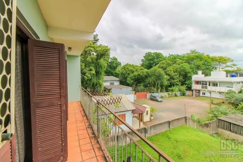 Casa, 3 quartos, 299 m² - Foto 1