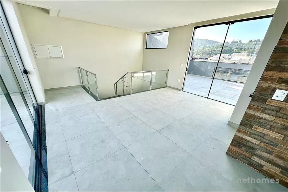 Casa à venda com 3 quartos, 264m² - Foto 7