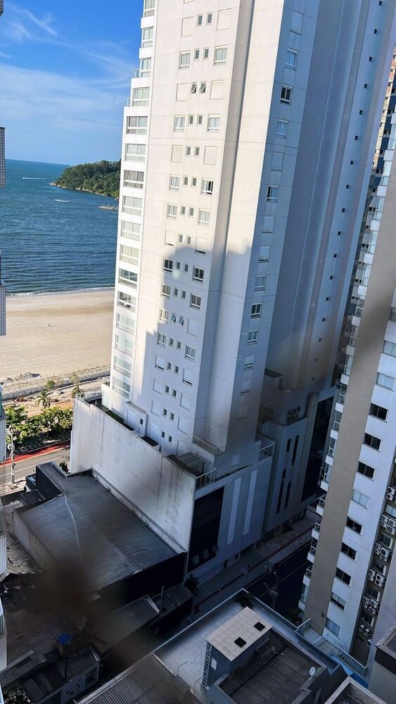 Apartamento à venda com 4 quartos, 150m² - Foto 3