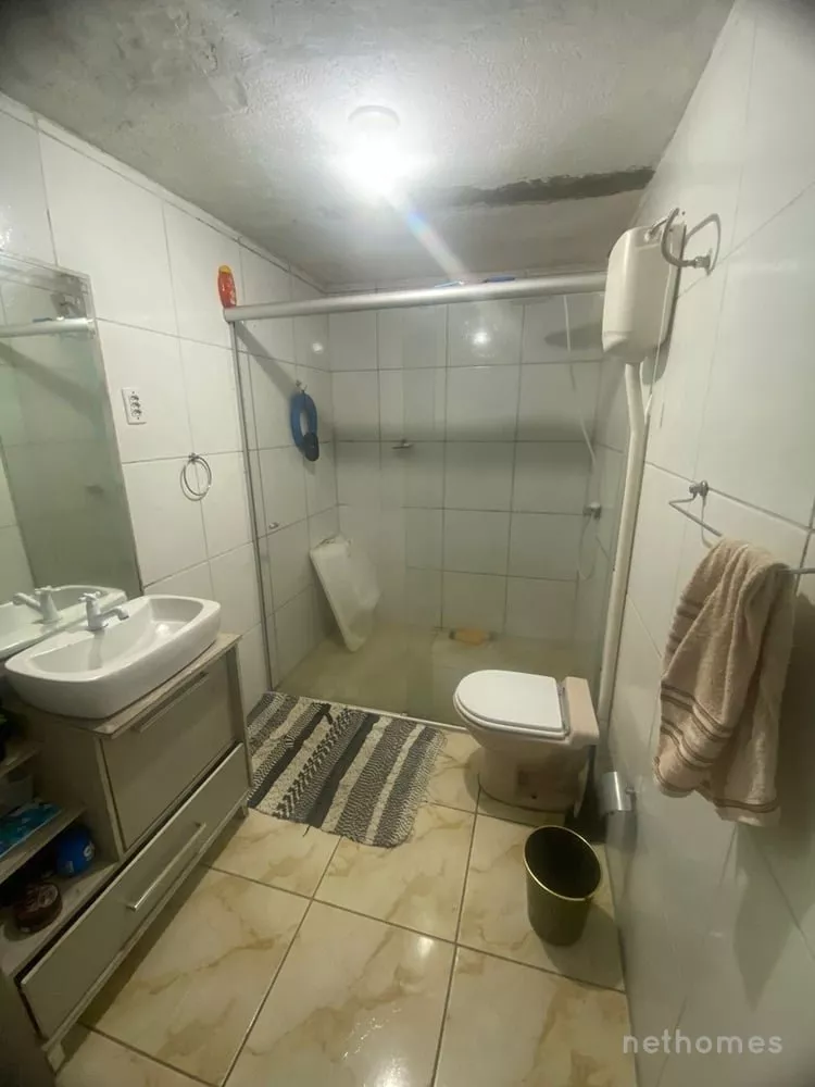 Casa à venda com 2 quartos, 50m² - Foto 8