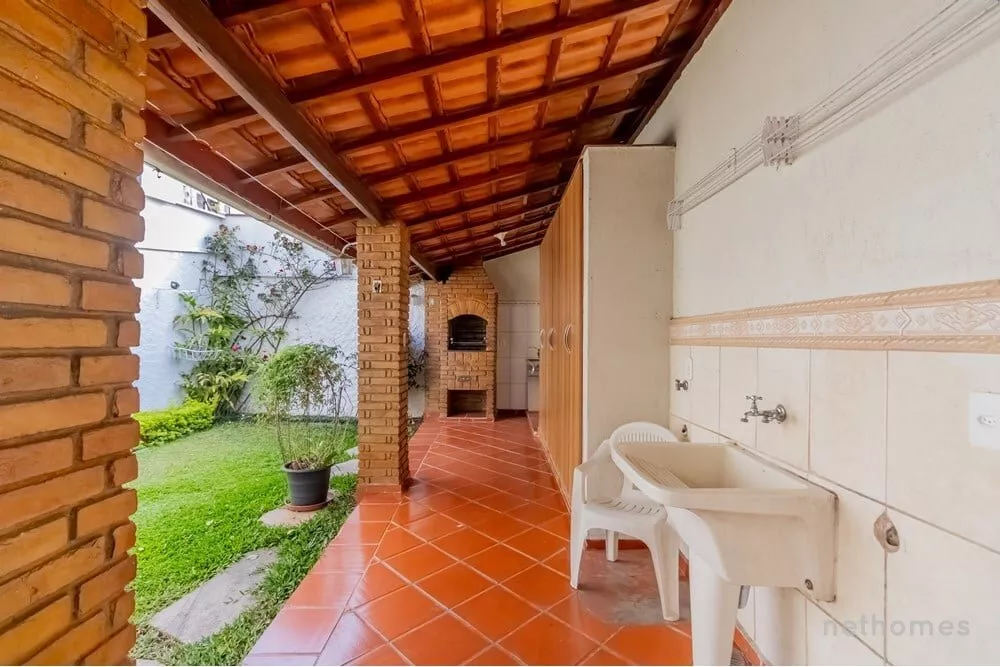 Casa à venda com 3 quartos, 151m² - Foto 8