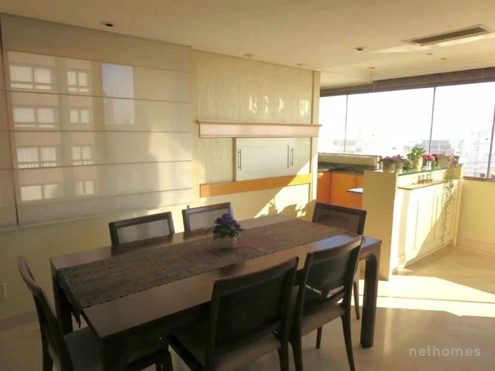 Apartamento, 4 quartos, 214 m² - Foto 2