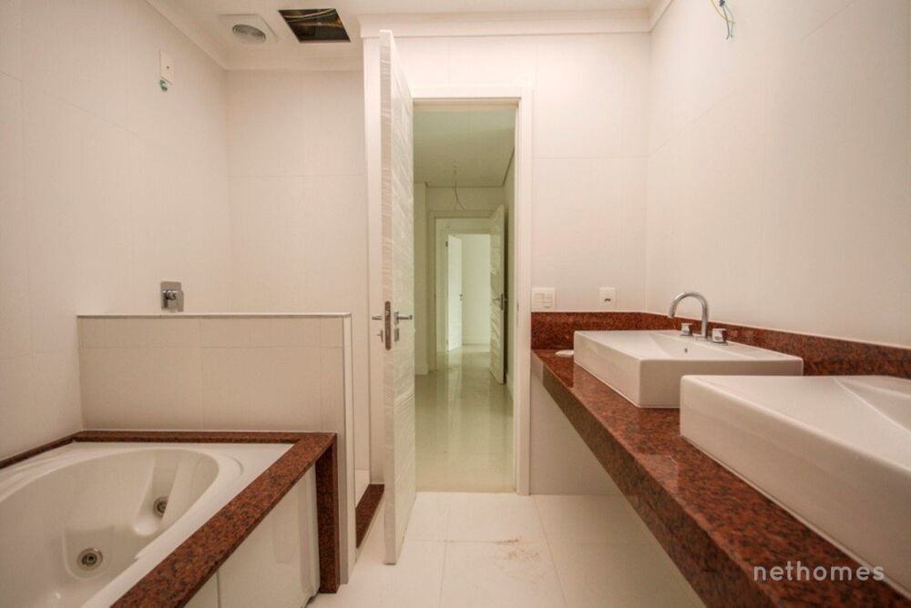 Cobertura, 3 quartos, 176 m² - Foto 1