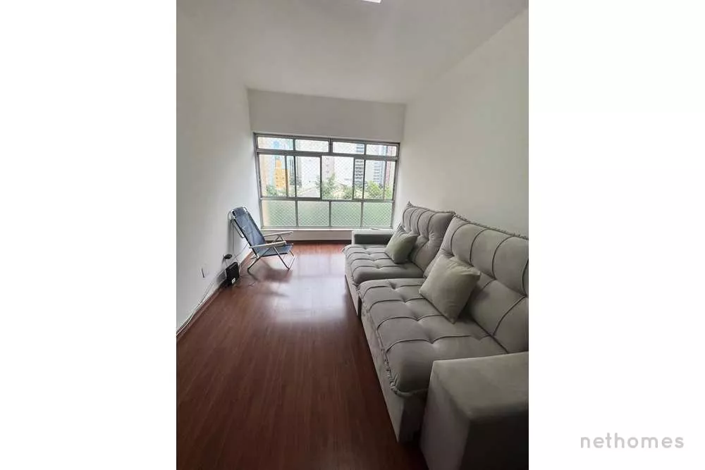 Apartamento à venda com 2 quartos, 83m² - Foto 2