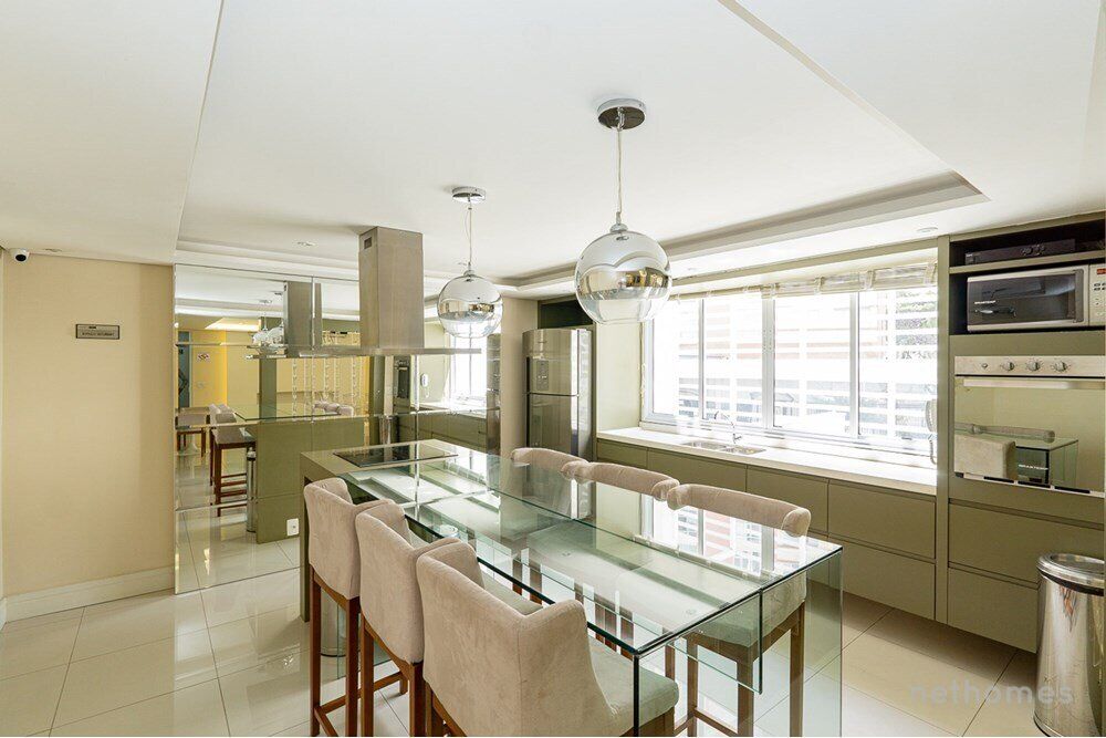 Apartamento à venda com 1 quarto, 42m² - Foto 8