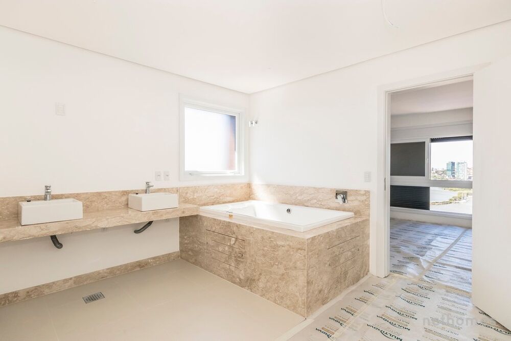 Apartamento à venda com 3 quartos, 346m² - Foto 4