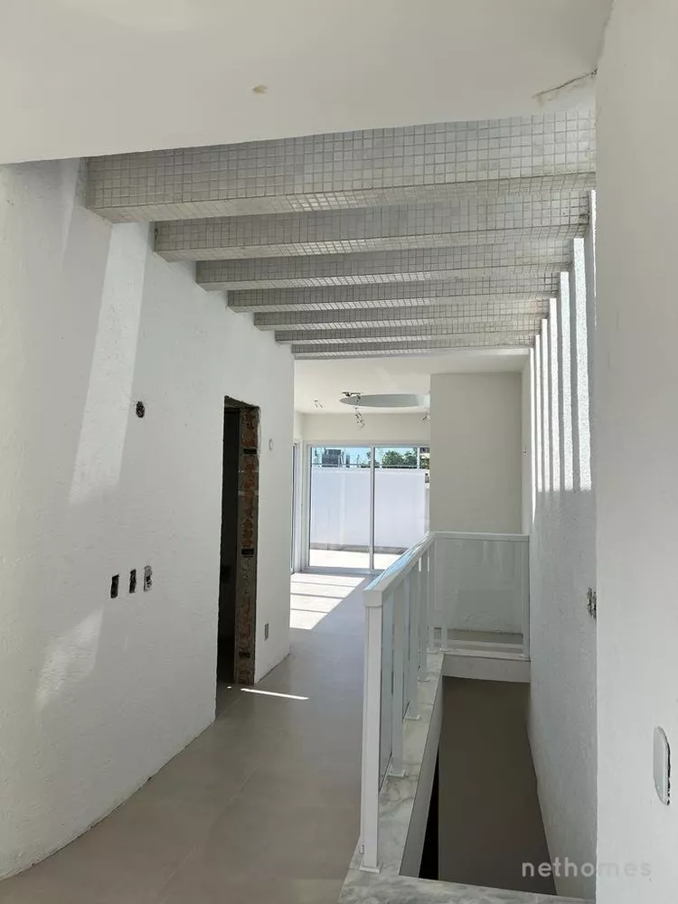 Apartamento à venda com 4 quartos, 547m² - Foto 2