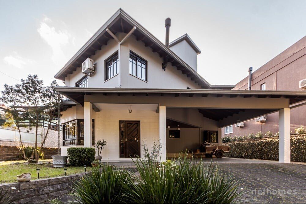 Casa de Condomínio à venda com 4 quartos, 366m² - Foto 1