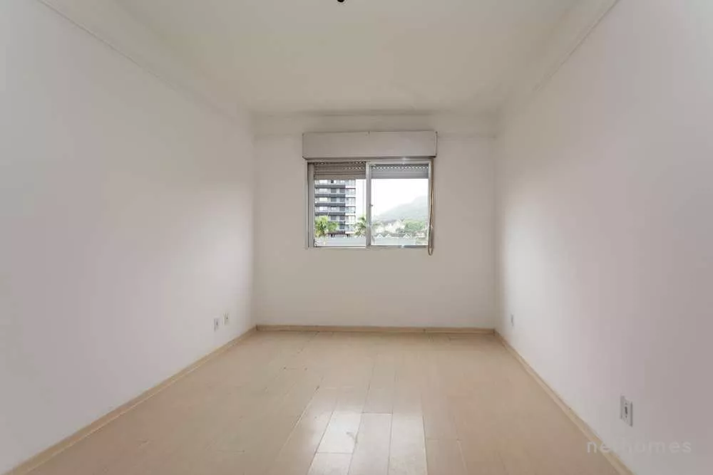 Apartamento à venda com 2 quartos, 57m² - Foto 4