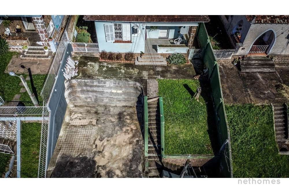 Casa à venda com 3 quartos, 150m² - Foto 2