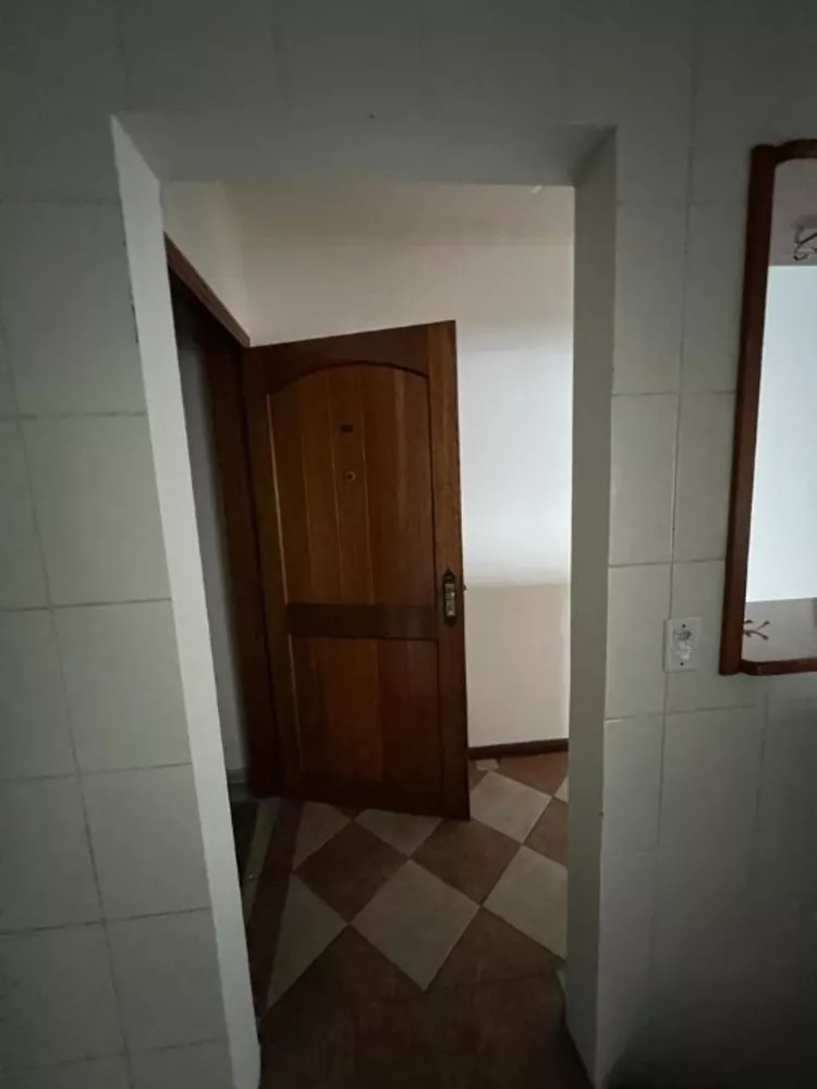 Apartamento à venda com 2 quartos, 86m² - Foto 2