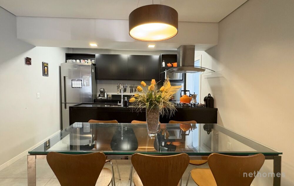 Apartamento à venda com 2 quartos, 95m² - Foto 4