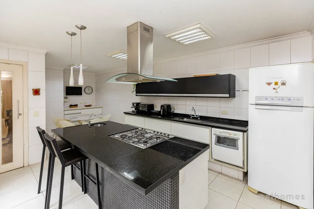 Casa, 4 quartos, 260 m² - Foto 7