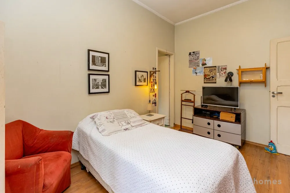 Casa, 4 quartos, 260 m² - Foto 1