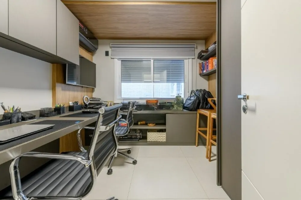 Apartamento, 3 quartos, 134 m² - Foto 2