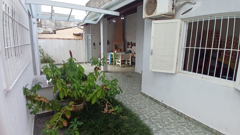 Sobrado, 3 quartos, 270 m² - Foto 1