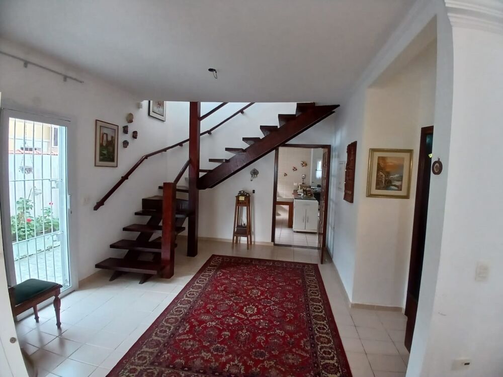 Sobrado, 3 quartos, 270 m² - Foto 2
